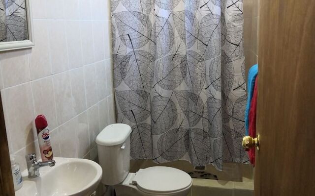 1 Hostal Galeria - Adults Only