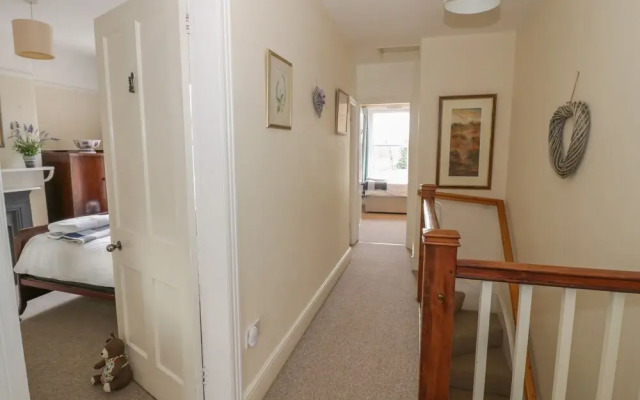 5 Albany Road