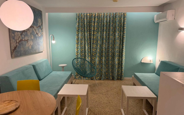 Poniente Playa Aparthotel