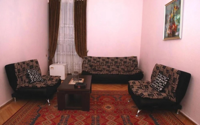 Hotel Center