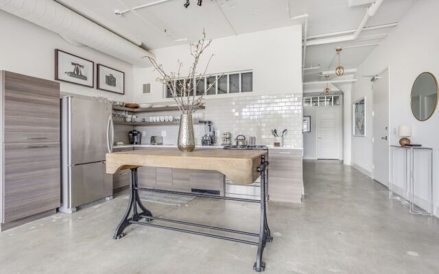 Lush Loft