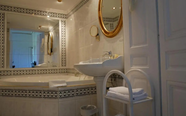 Hotel du Parc - Manoir du Baron Blanc