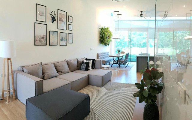 The Midst@ Royal hills Nakornayok