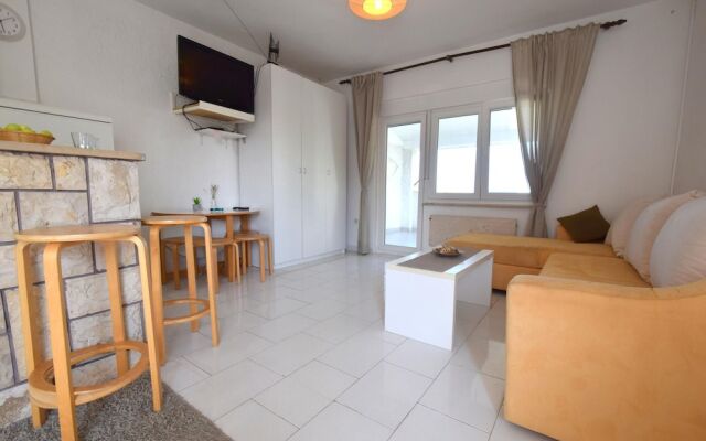 Apartment Buza
