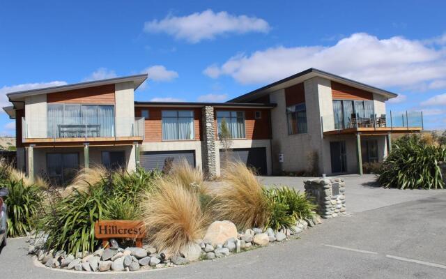 Hillcrest Lodges