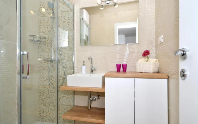 Luxury apartment Marionik