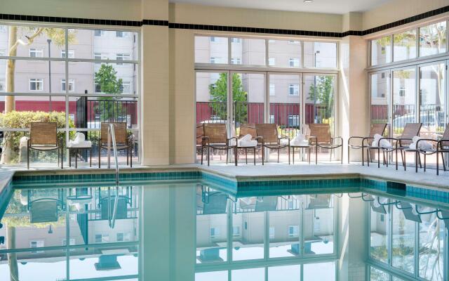 DoubleTree by Hilton San Francisco Airport North Bayfront