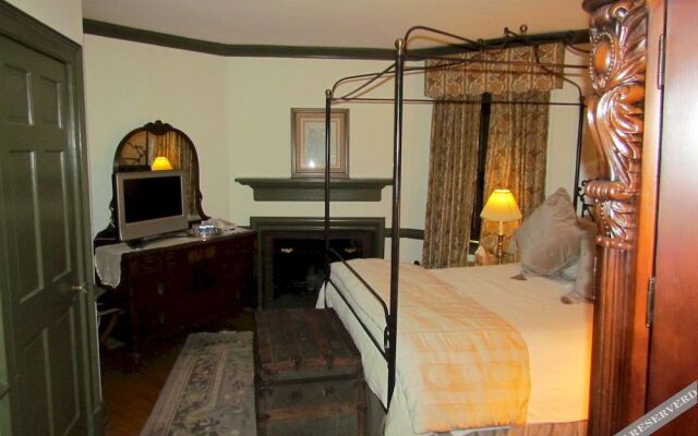 Bridgetown Mill House Restaurant and Inn