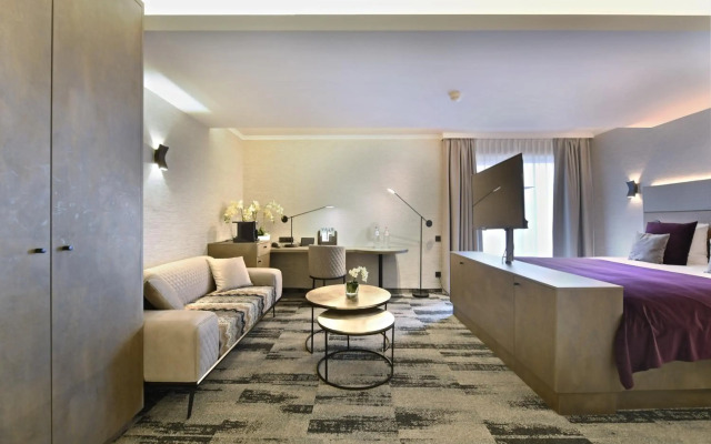 Van Der Valk Hotel Charleroi Airport
