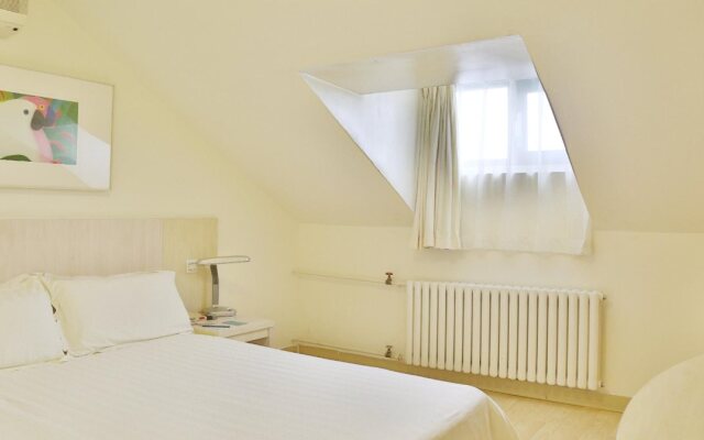 Zhanghe Beijing Temple of Heaven