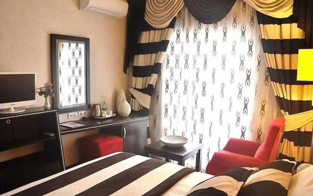 Turist Hotel
