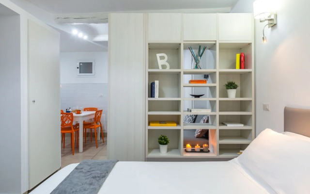 Appartamento moderno nel centro di Chiaia