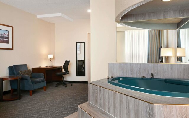 Travelodge by Wyndham Whitecourt