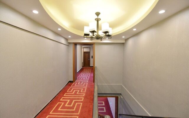 East Hotel The Forbidden City Drum Tower