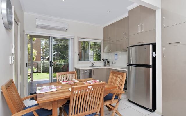 Florida, 5/5 Lillian Street