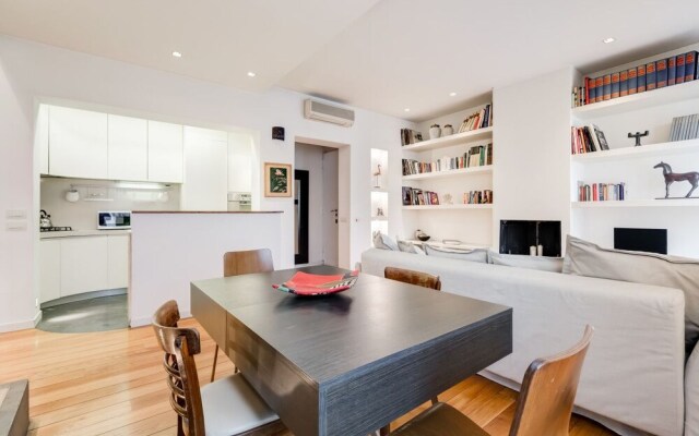 Luxury 2bed W/jacuzzi and Turkish Bath