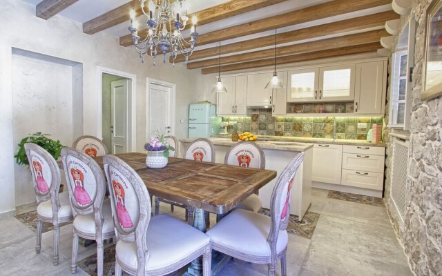 Heritage Villa Princess Captislava