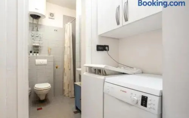 Apartment Lara