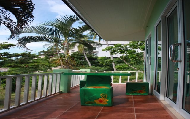 Green Lay Resort