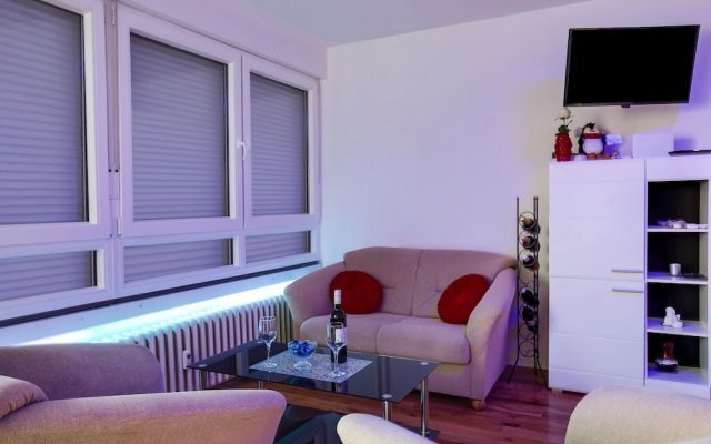 Studio Apartment in Zagreb With Lake Nearby
