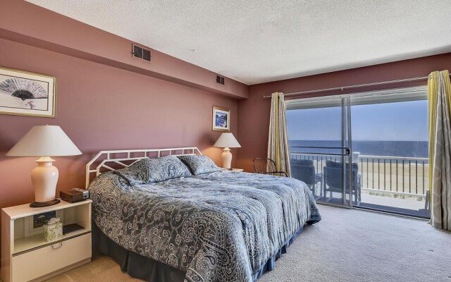 Seaside Villas Unit #9 by Long & Foster