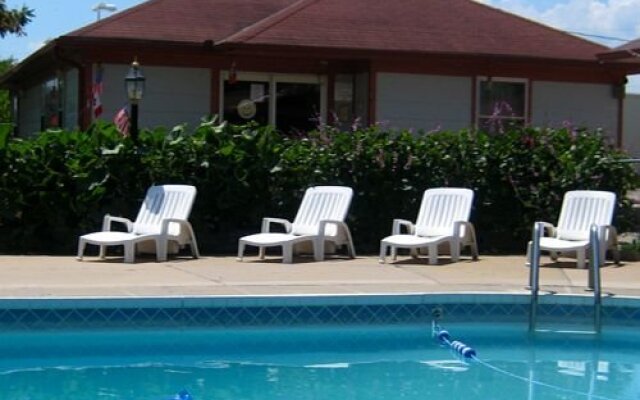 Coronado Motel and RV Park