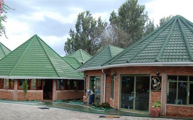 Leisure Safari Lodge