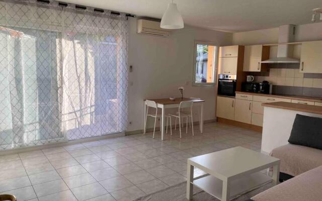 Private apartment for 4 people