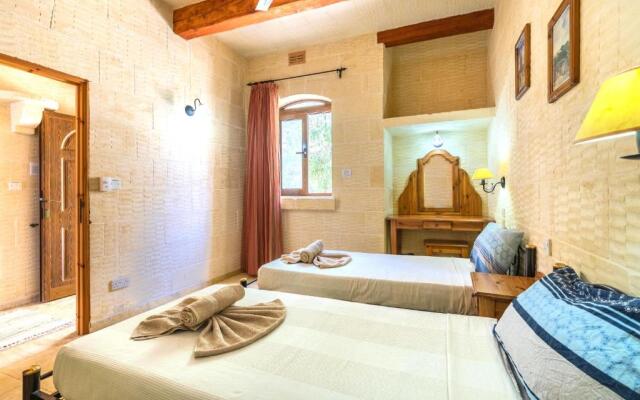 Ta Guljetta 4 Bedroom Villa With Private Pool