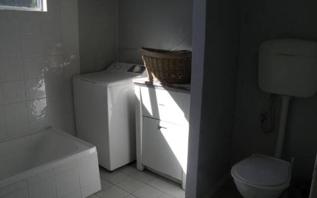 Azalea, 17 Boulder Bay Road