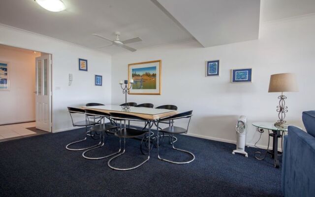 Le Vogue, Unit 22, 16 Magnus Street