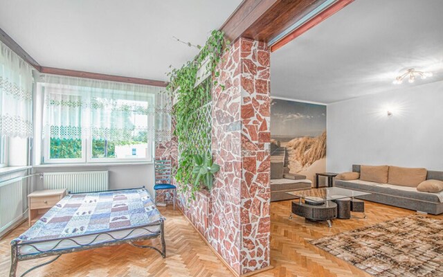 Awesome Apartment in Gdynia With Wifi and 2 Bedrooms