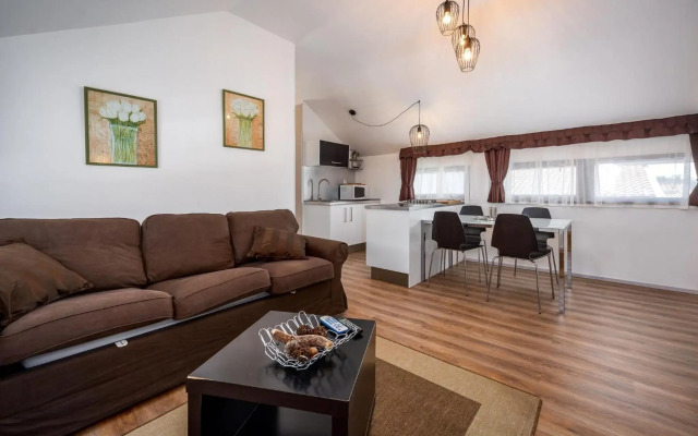 Apartments Katoro Plava Laguna