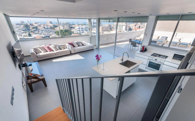 Incredible Penthouse in Tel Aviv