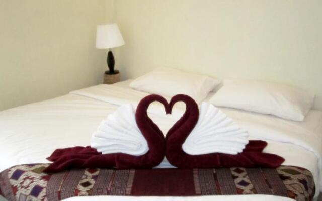 Phuket Airport Hostel and Homestay
