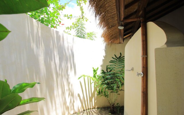 Cemara Meno Bungalow