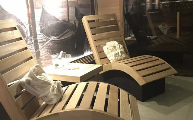 Veneziana Suites Spa