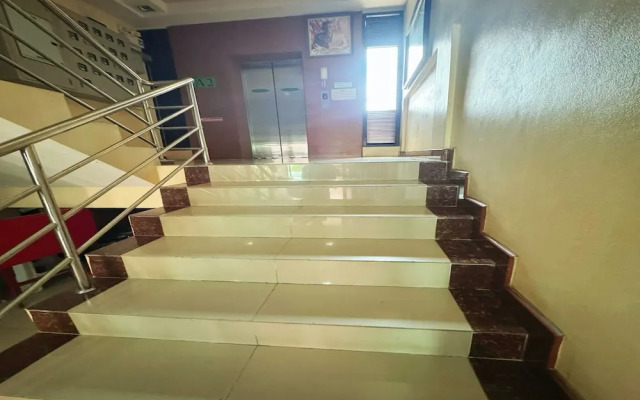 OYO 75506 Ratchapruek Apartment Suphanburi