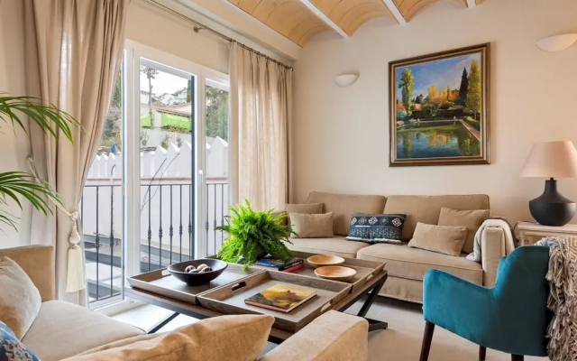 Fantastic 3 Bd & 3 Bth Apartm With Comunnal Terrace. Carmen San Ignacio II - Hotel in Granada - Photo 4