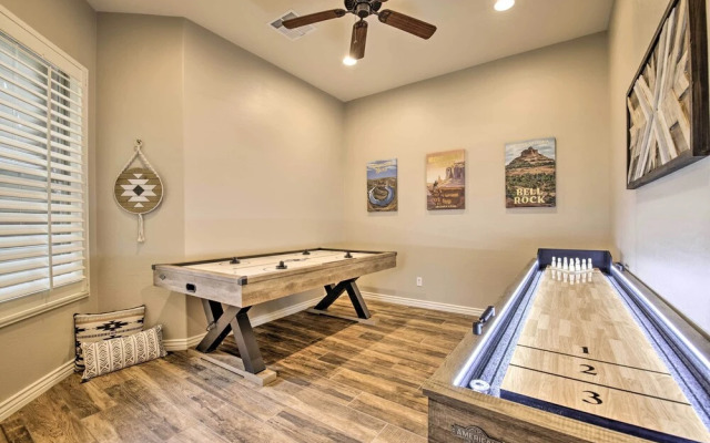 Game Room & Pool: Stylish Goodyear Home!