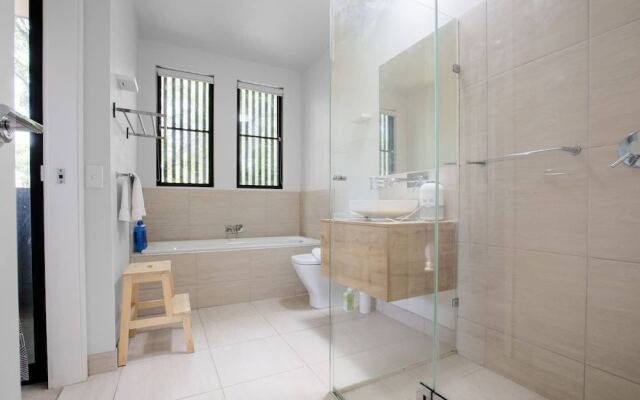 Designer Taste 2BR Townhouse@hawthorn