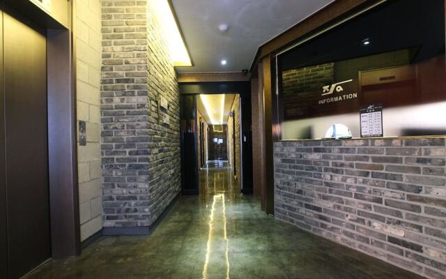 Yeosu Hakdong JA Self Check-in Motel