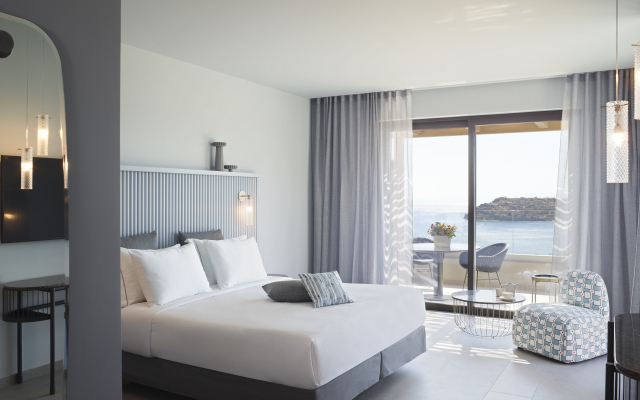 Cayo Exclusive Resort & Spa