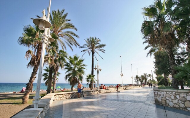 Bollywood Style Apart-Playa