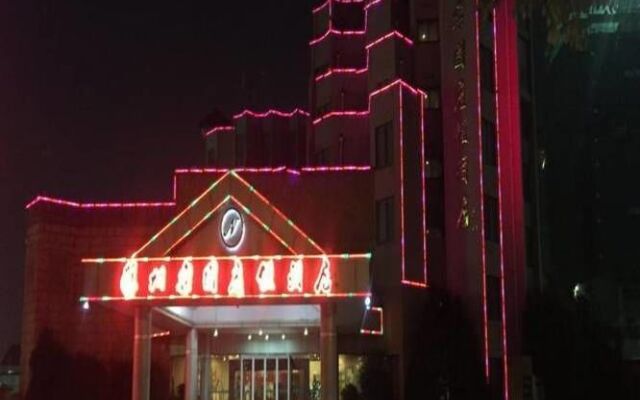 Paradise Resort Hotel