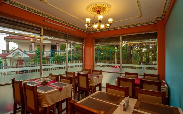 Hotel Cirrus by Oyo Rooms