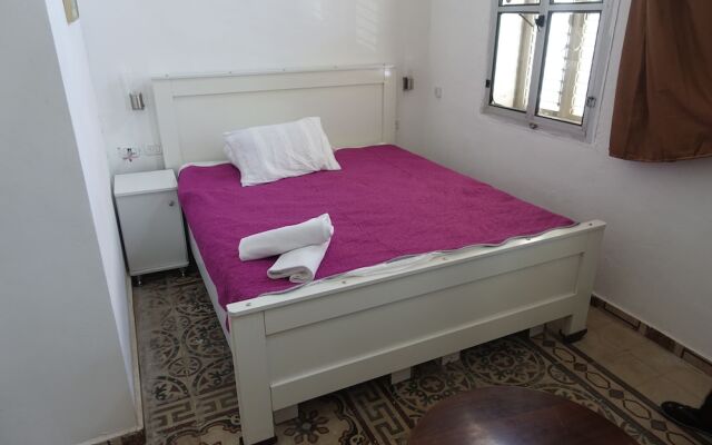Akko Gate Hostel