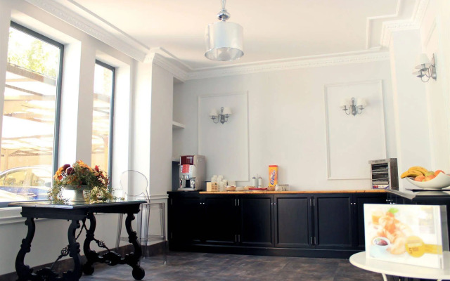 Hotel AACR Monteolivos