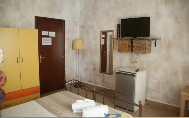 Naumachia Flats