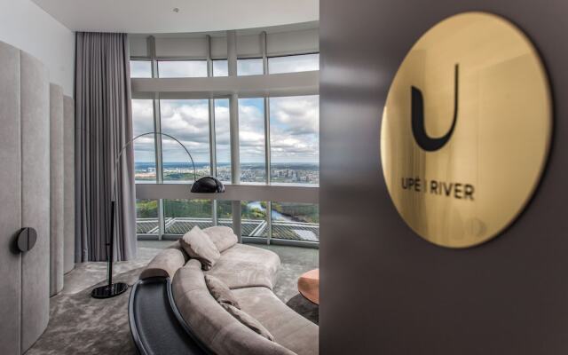 Vilnius TV Tower Apartments DEBESYS